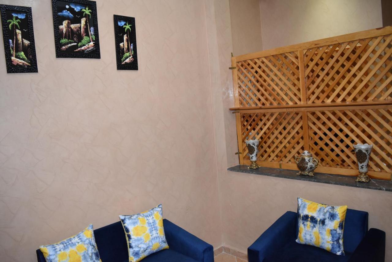 דירות אזרו L'Art Chez Omar מראה חיצוני תמונה